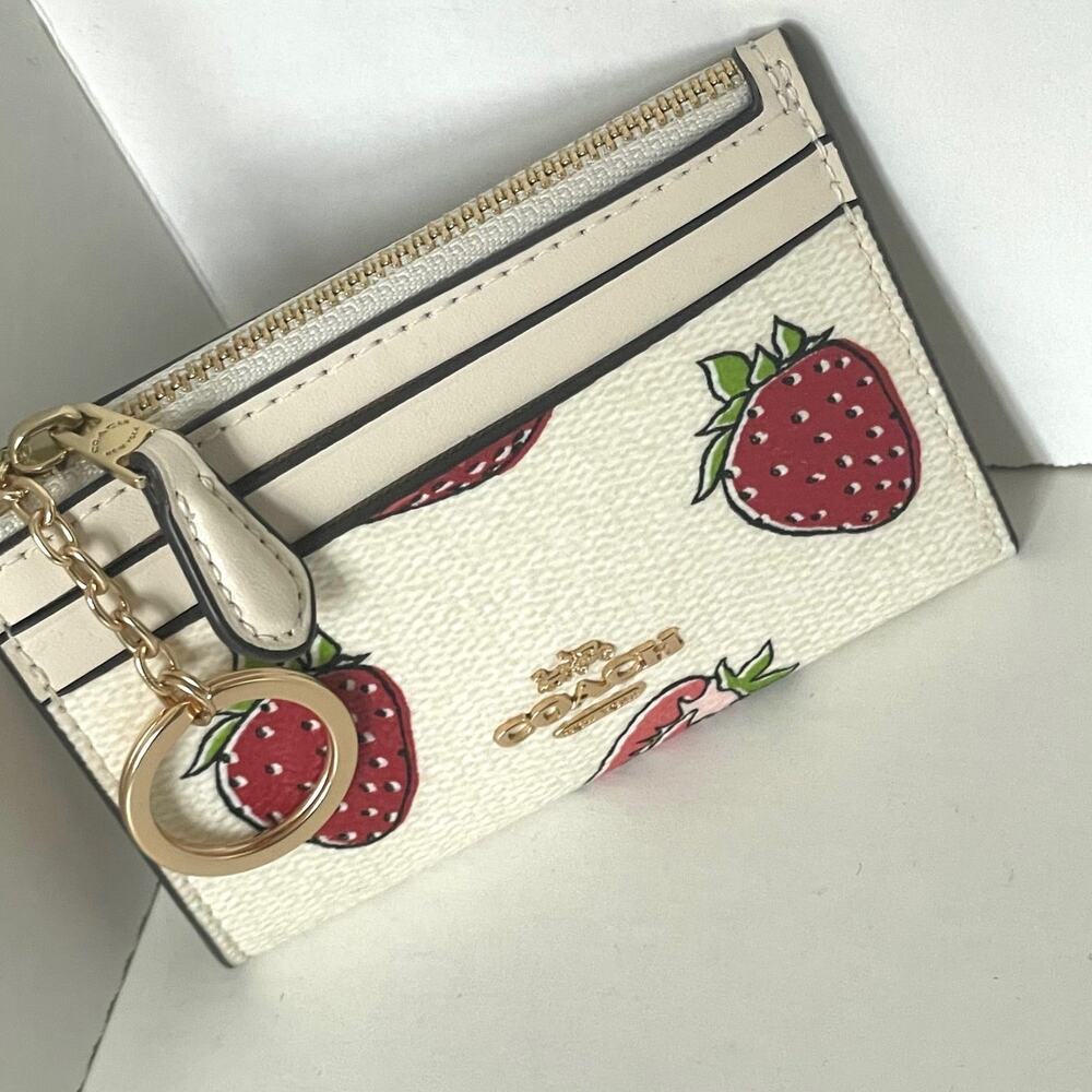 Coach Mini Skinny ID Wallet CAR17 Strawberry Print White Red Keyring - Picture 2 of 9